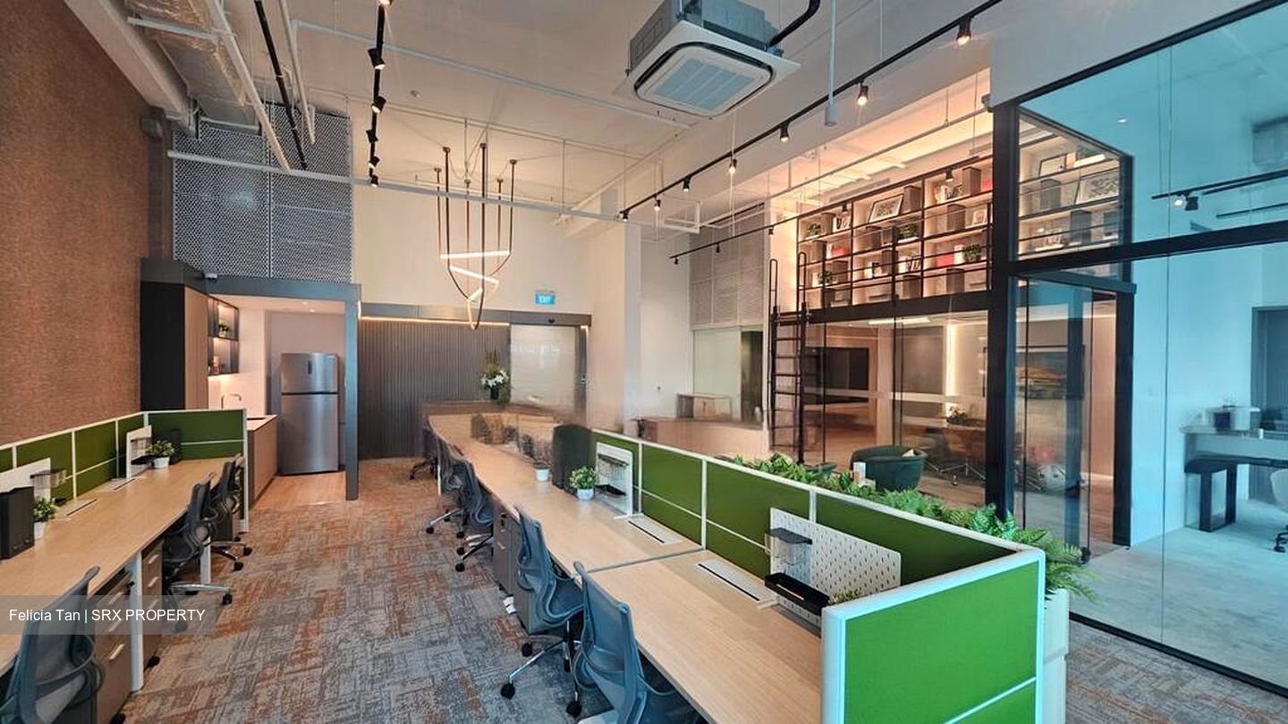 Arc 380 (D8), Office #548263661